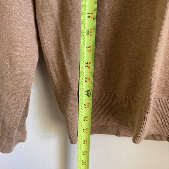 J.Crew men’s sweater - Picture 5 of 7